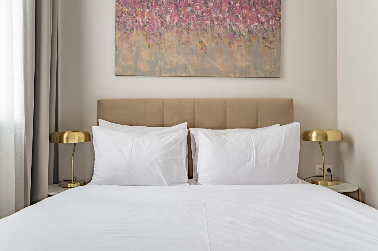 Grand Crown Lejlighedshotel VNO Eksteriør billede