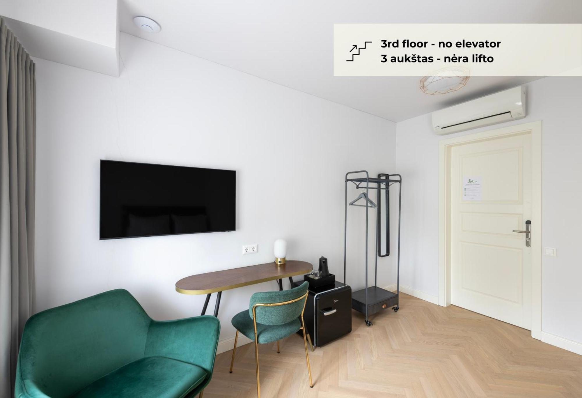 Grand Crown Lejlighedshotel VNO Eksteriør billede